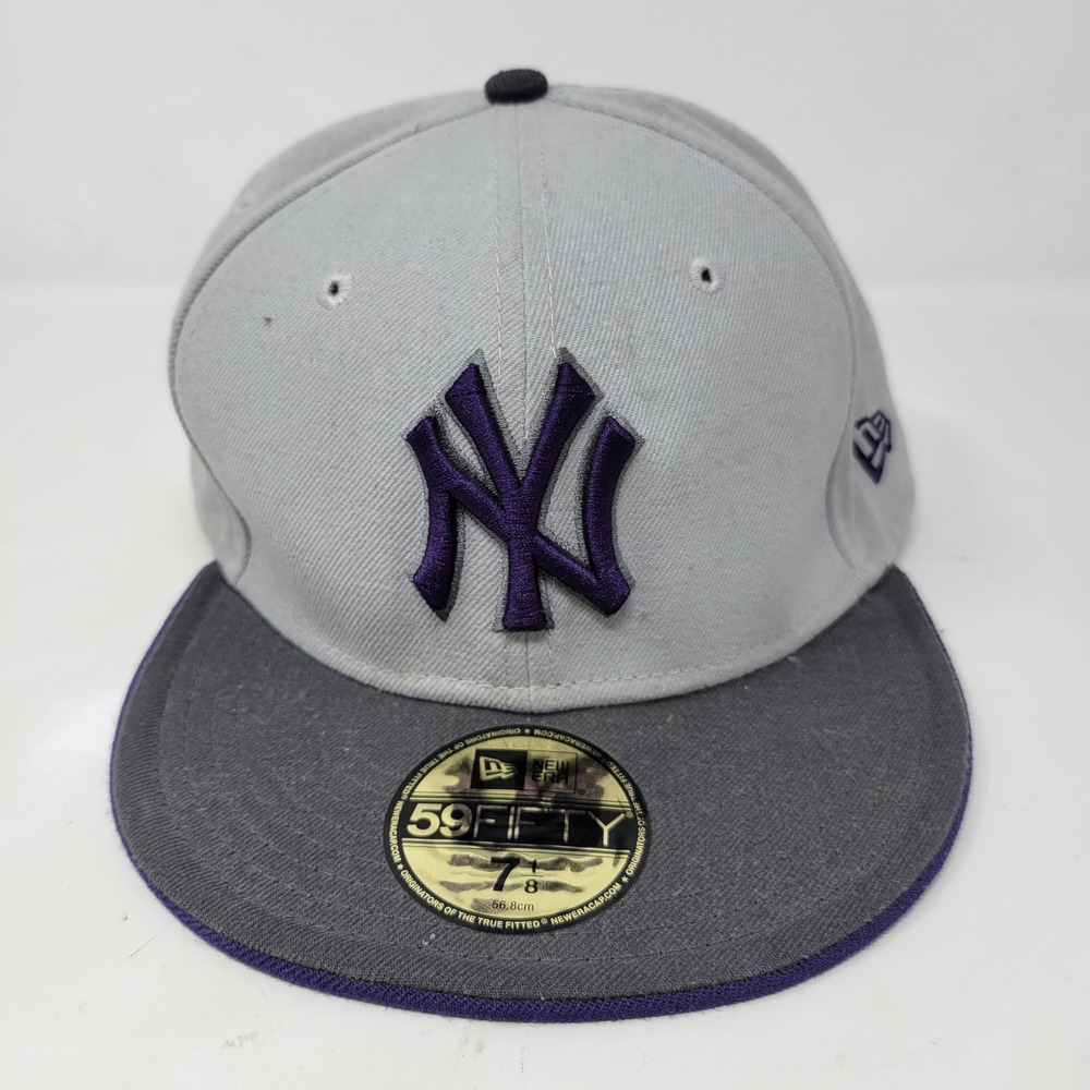 New Era 59FIFTY New York Yankees Hat Mens 7 1/8 Gray Purple MLB Fitted Cap